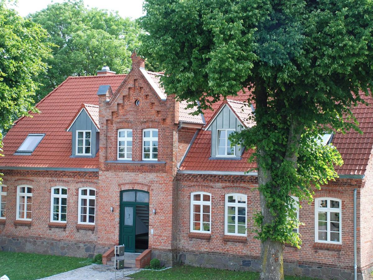 Apartment With Garden In Luebberstorf Lubberstorf Zewnętrze zdjęcie